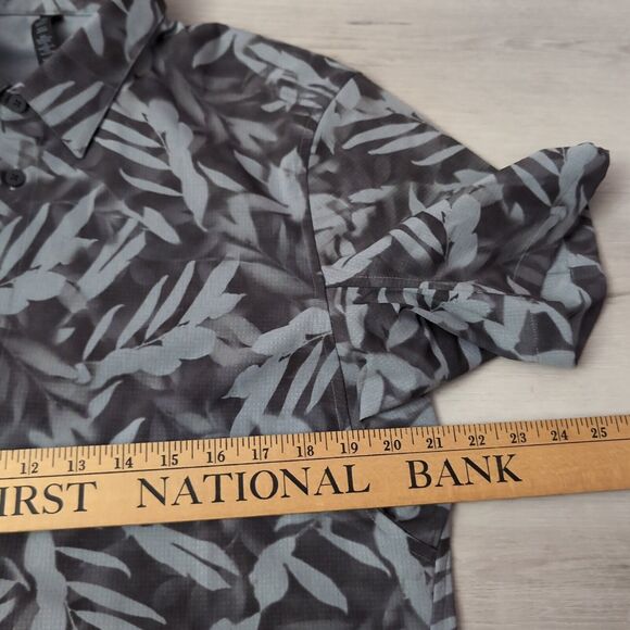 Lululemon Airing Easy Shirt Mens Large Gray Floral Hawaiian Button Down - Picture 4 of 6